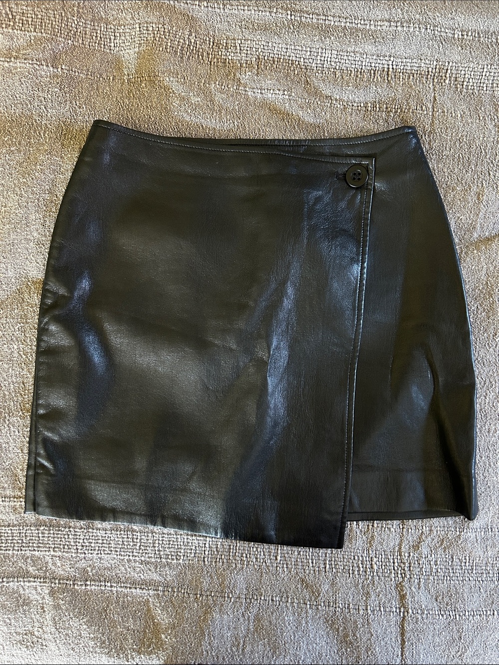 Babaton Vicinity mini skirt | Black